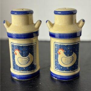 Vintage Stoneware Rooster Salt Shakers Ceramic Farmhouse Pre-owned￼